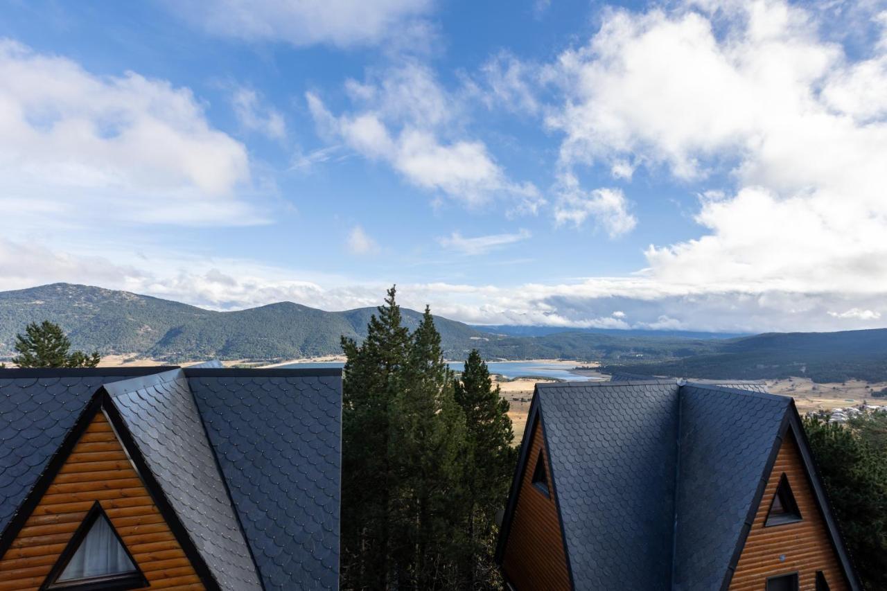 Le Cerf - Duplex Avec Superbe Vue Montagne Apartment Les Angles  Exterior foto