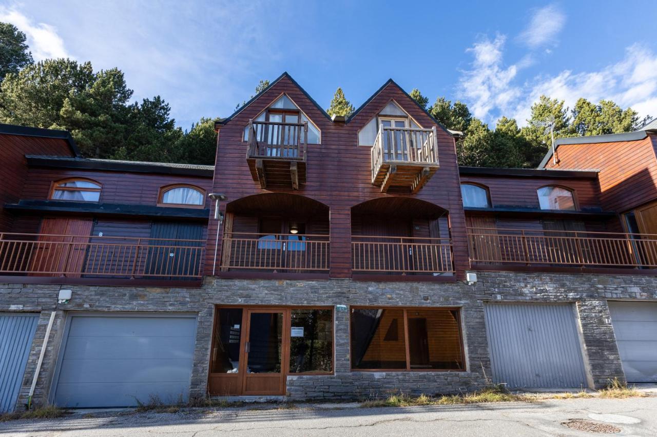 Le Cerf - Duplex Avec Superbe Vue Montagne Apartment Les Angles  Exterior foto